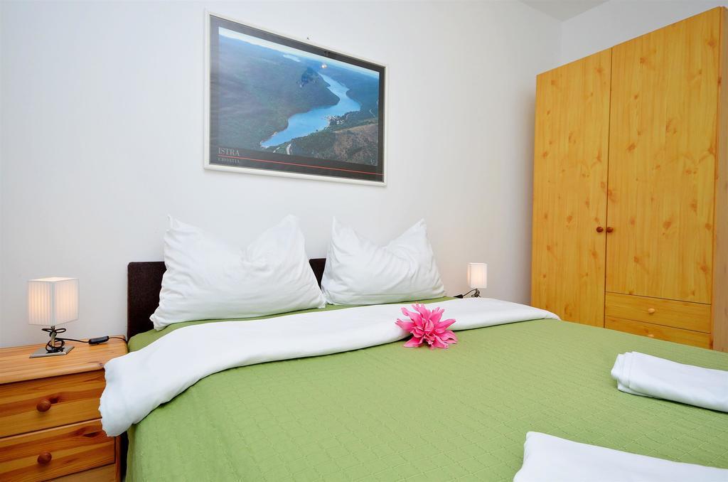 Apartments Danica Vodice Eksteriør bilde