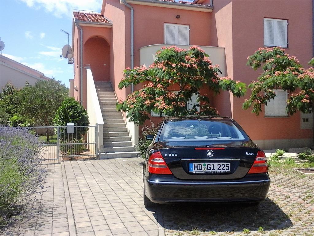 Apartments Danica Vodice Eksteriør bilde